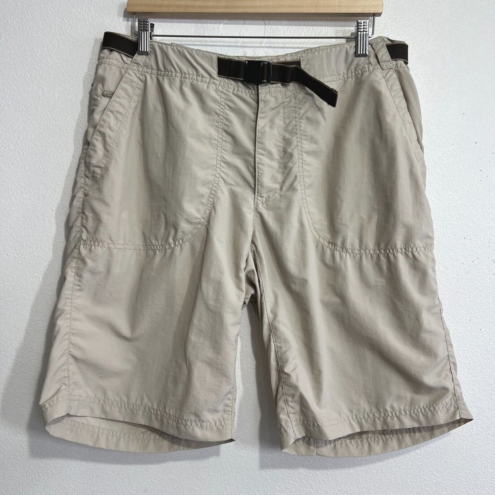 REI Coop Shorts Womens 16 Beige 100% Nylon SPF 50+ Zip Pockets Outdoor Hiking